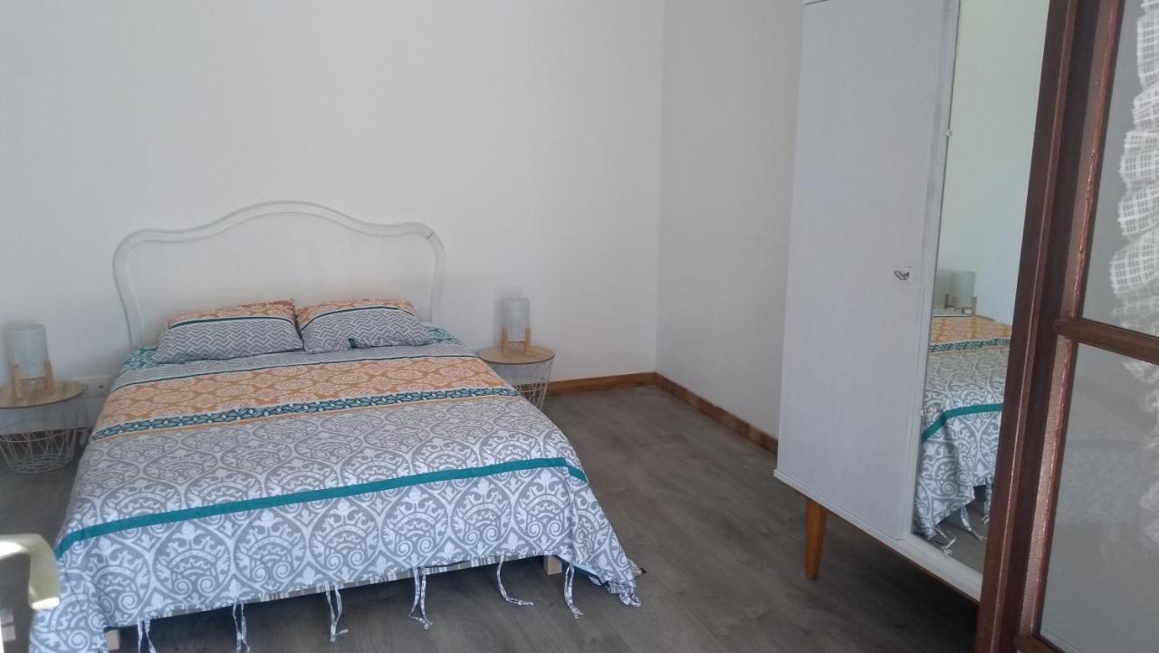 La Petite Maison Saint-Loup-Geanges ภายนอก รูปภาพ